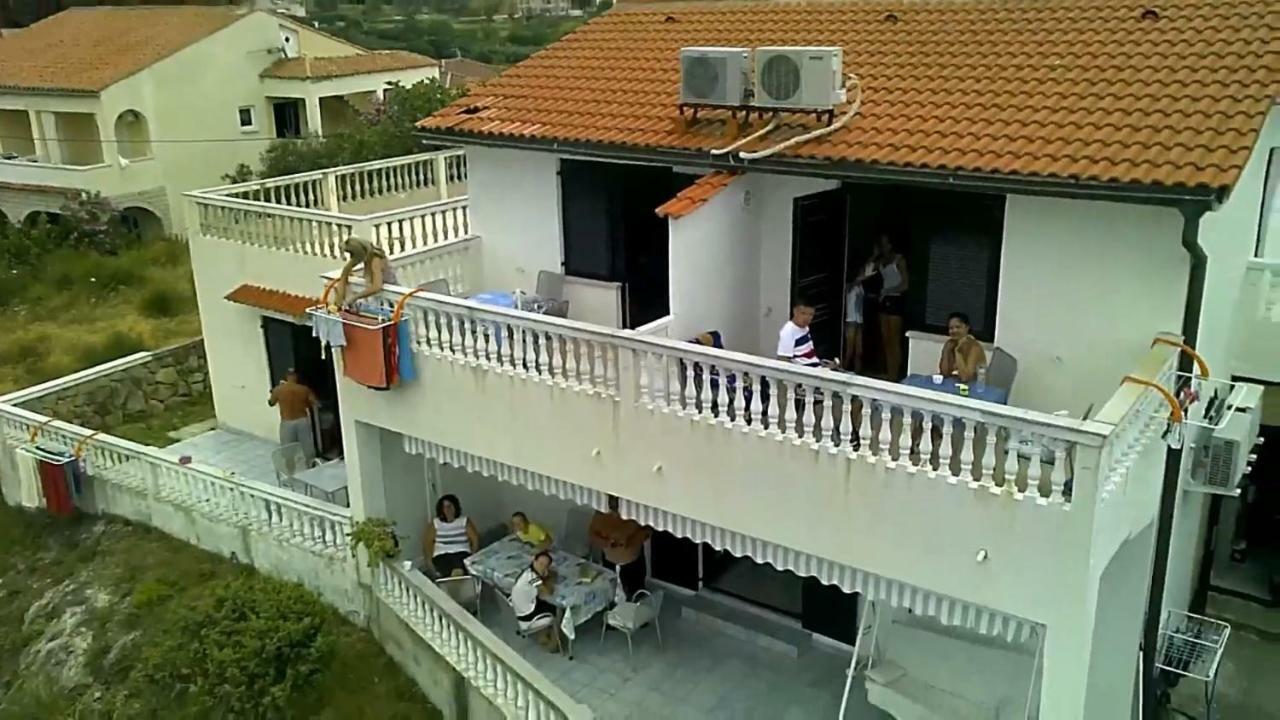 Apartmani Sunset لوبار المظهر الخارجي الصورة